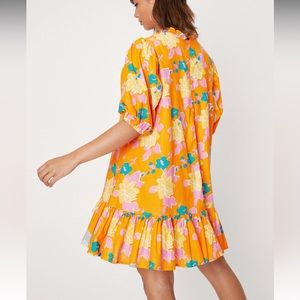 Nasty Gal Orange Puff Sleeve Drop Hem Smock Dress - size 14 never worn